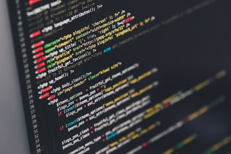 Jak rozpoznać i zapobiegać atakom ransomware? 1 Photo Computer, Lock icon